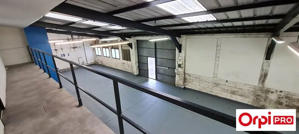 Flex in Saint-Brieuc for lease - Interior Photo - Image 3 of 6