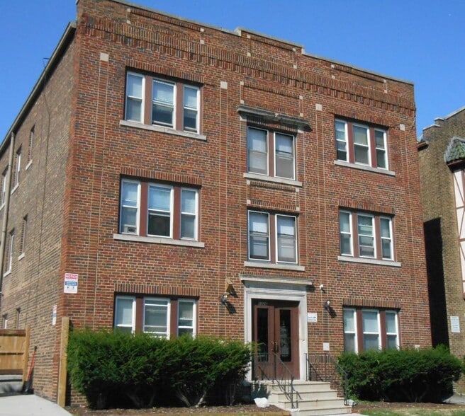 Multi-Family Portfolio in Cleveland, Oh portfolio of 3 properties for sale on LoopNet.com - Building Photo - Image 1 of 16