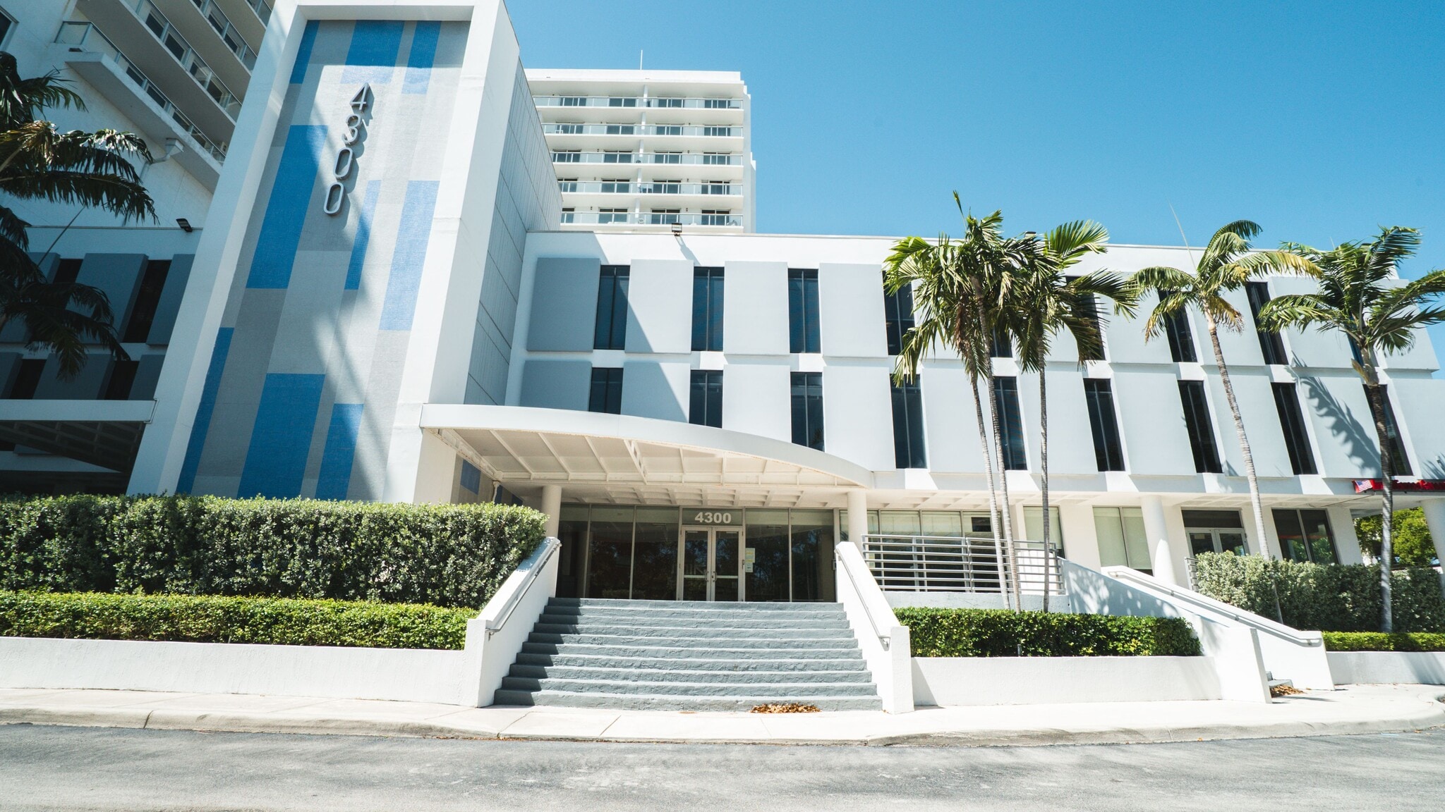 4300 Biscayne Blvd, Miami, FL for lease Building Photo- Image 1 of 9