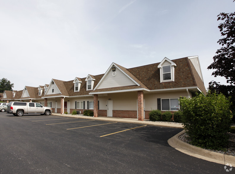 10039-10059 Bergin Rd, Howell, MI for sale - Primary Photo - Image 1 of 1