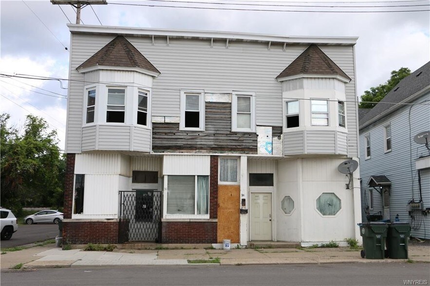 38 Main St, Depew, NY 14043