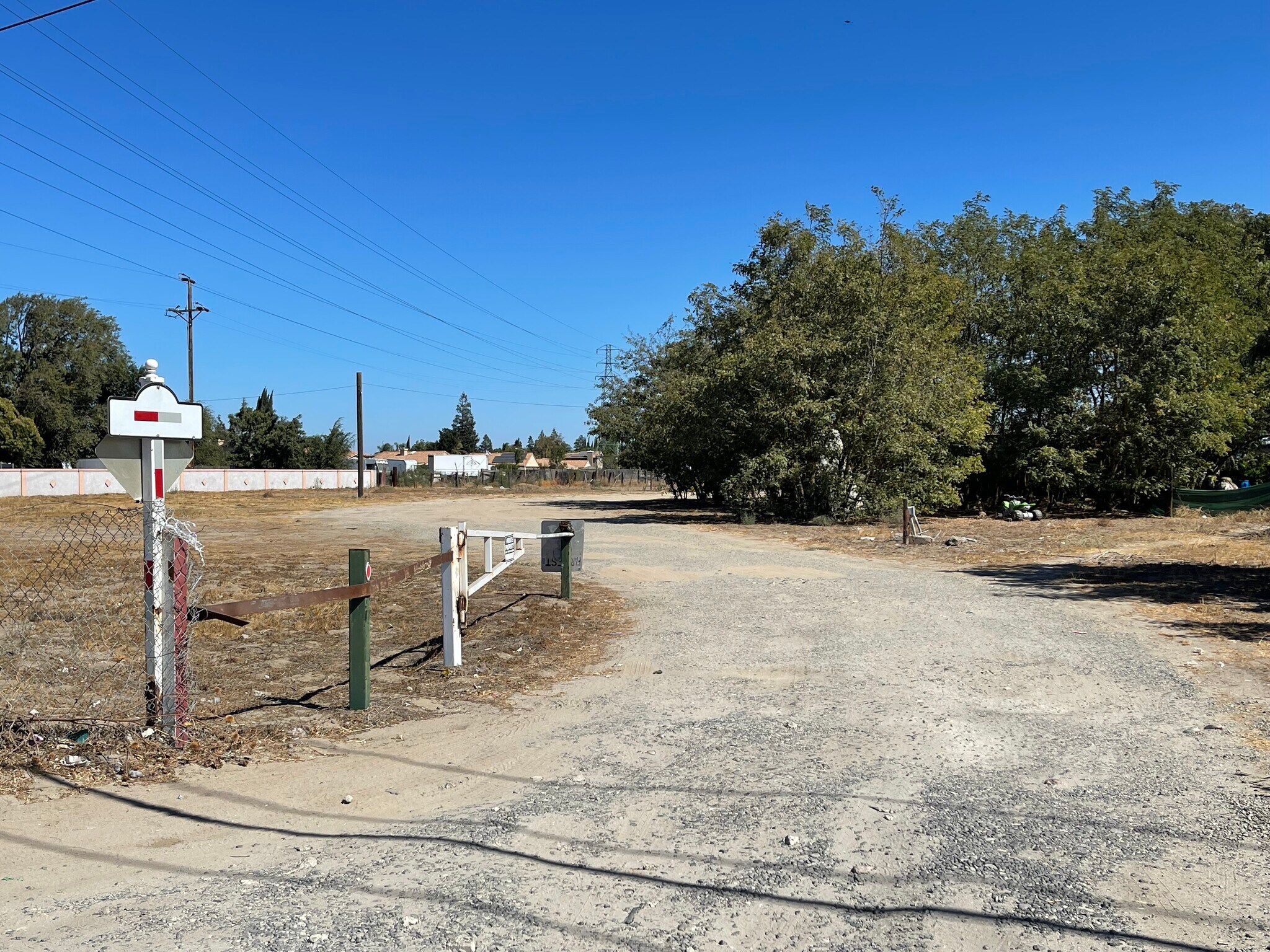 580 S Airport Way, Manteca, CA 95337 Multifamily for Sale