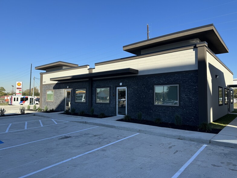 8815 West Rd, Houston, TX for lease - Building Photo - Image 3 of 9