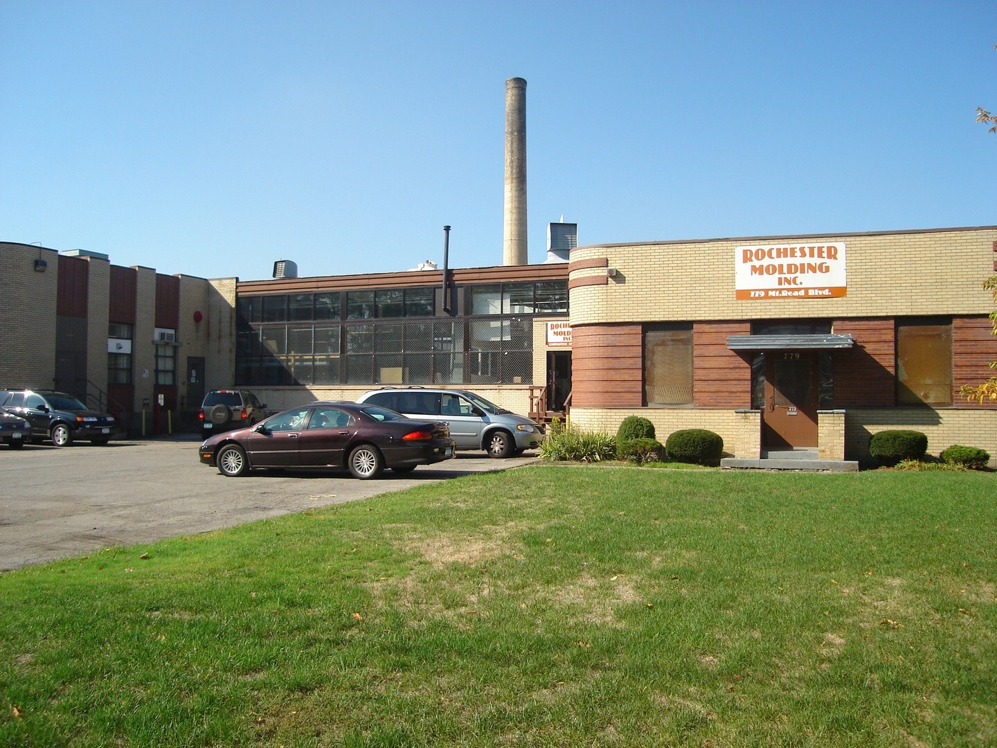 1450 Lyell Ave, Rochester, NY 14606 Lyell Mt. Read Business Center