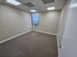 12550 Biscayne Blvd, North Miami, FL for lease Building Photo- Image 1 of 2