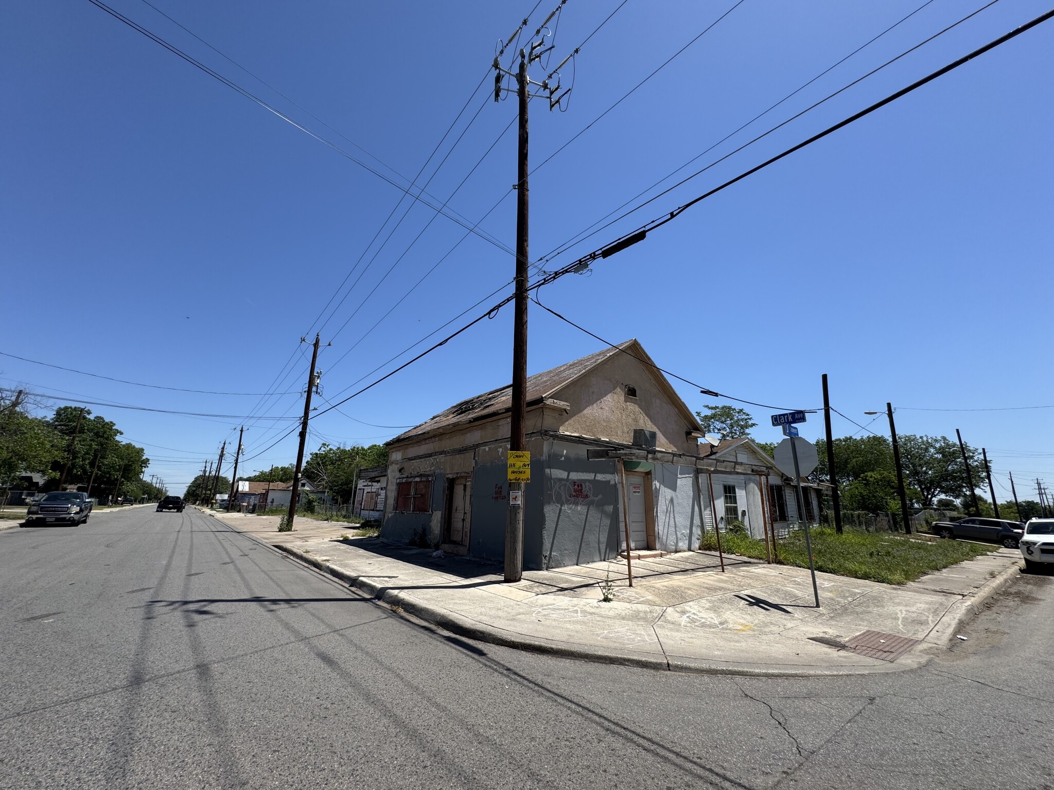 910-920 Clark Ave, San Antonio, TX for sale Building Photo- Image 1 of 12