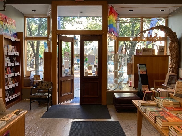 118 Front St E, Traverse City, MI for sale - Building Photo - Image 2 of 18