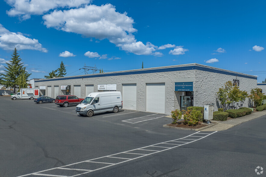 2056 NW Aloclek Dr, Hillsboro, OR for lease - Building Photo - Image 3 of 19