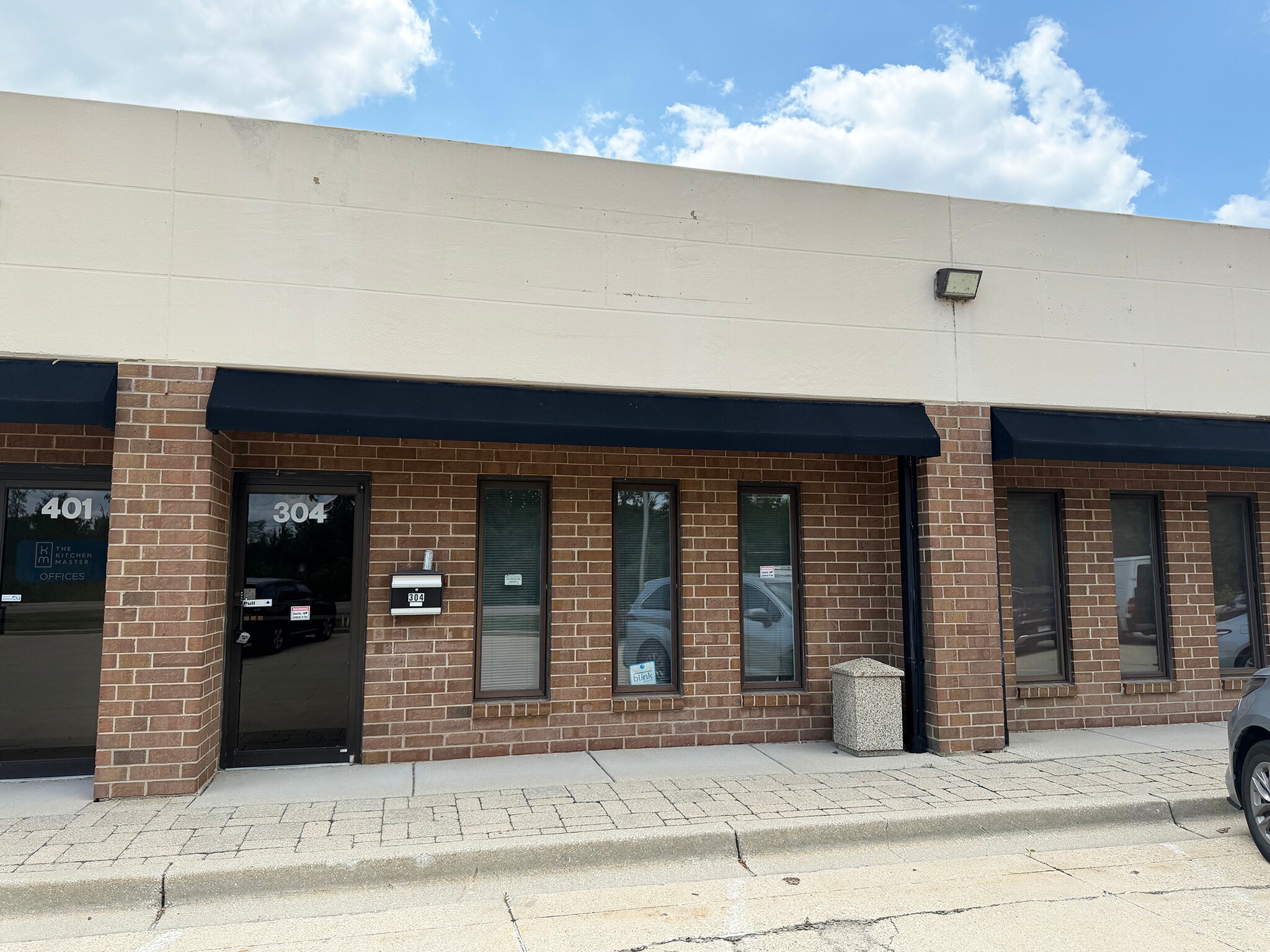 600 Industrial Dr, Naperville, IL for lease Interior Photo- Image 1 of 10