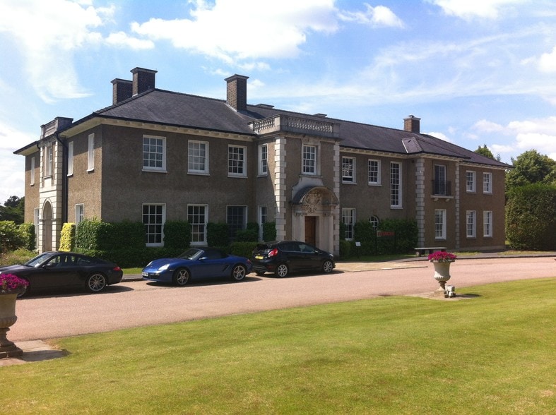 Bells Hl, Slough for lease - Building Photo - Image 3 of 7