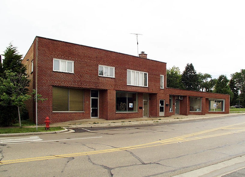 220-230 Hicks Pl, Palatine, IL for sale - Building Photo - Image 2 of 51