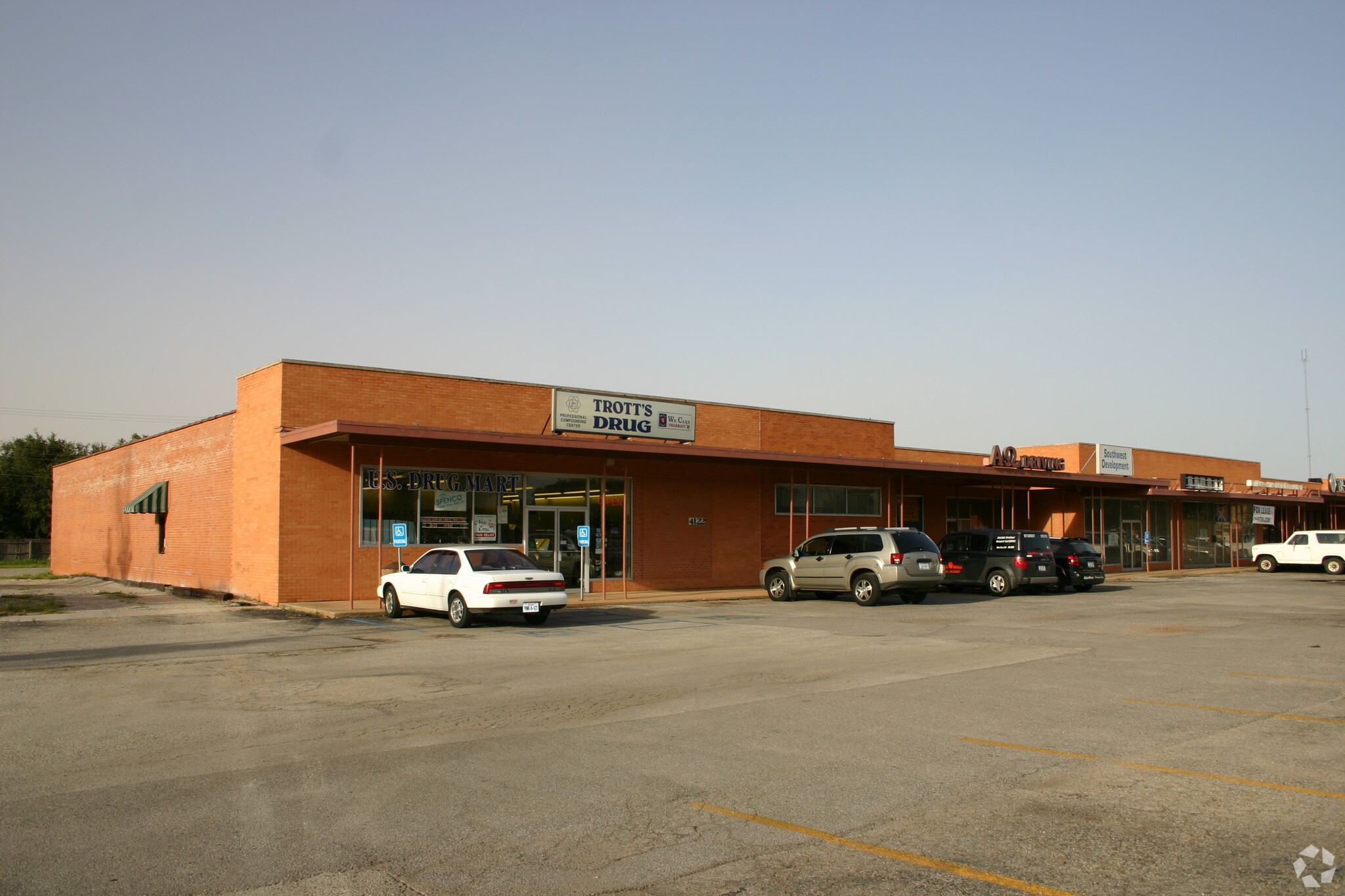 4122 Call Field Rd, Wichita Falls, TX for lease Primary Photo- Image 1 of 3