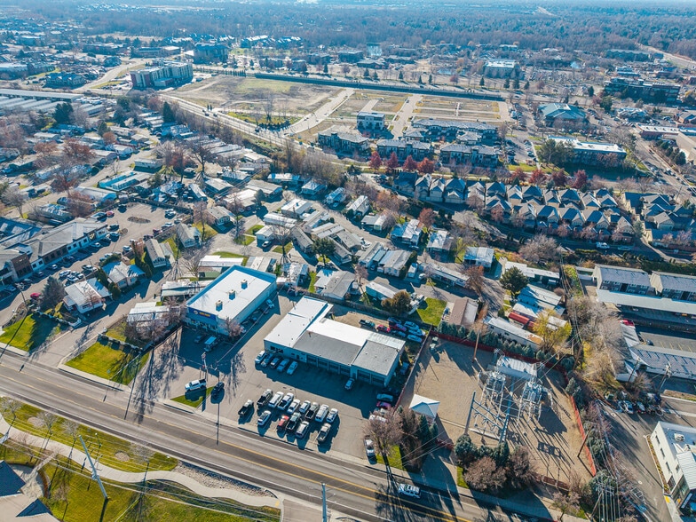 347 E State St, Eagle, ID for sale - Building Photo - Image 3 of 5