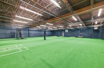 3415 W Broadway, Council Bluffs, IA for lease Interior Photo- Image 2 of 10