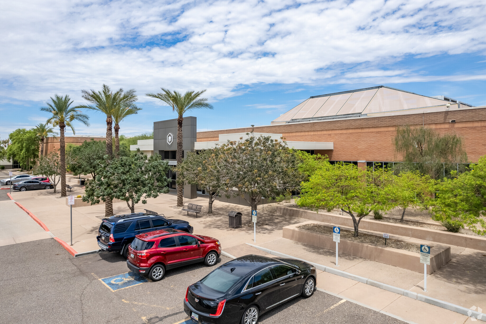 2500 W Union Hills Dr, Phoenix, AZ for sale Building Photo- Image 1 of 1