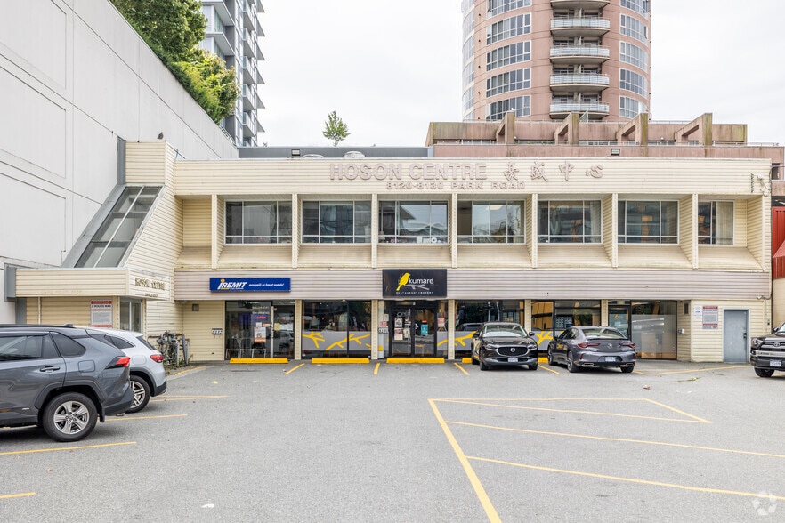 8120-8136 Park Rd, Richmond, BC for lease - Building Photo - Image 2 of 2