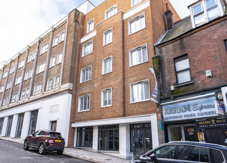 22-42 Gordon St, Luton for lease - Building Photo - Image 1 of 3