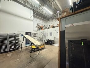 4350-4380 Oakes Rd, Davie, FL for lease Interior Photo- Image 2 of 27