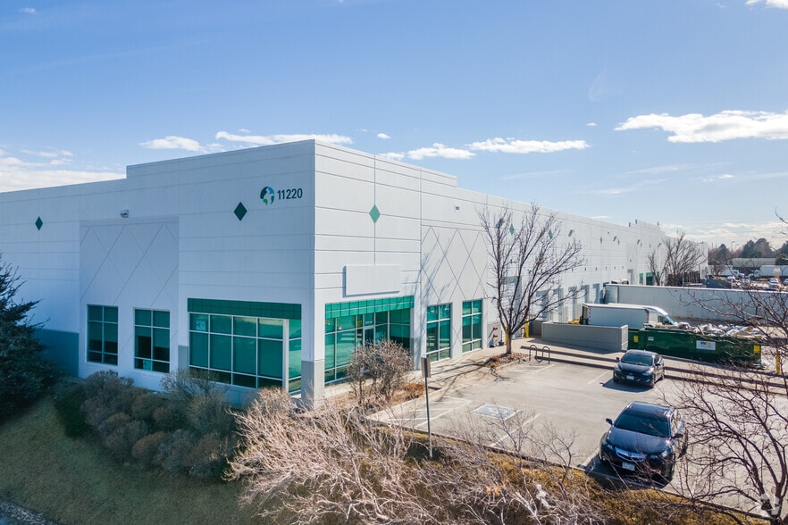 11220 E 53rd Ave, Denver, CO for lease - Primary Photo - Image 1 of 8