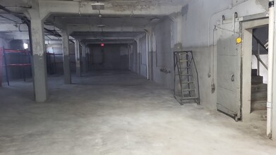 26 Cornelison Ave, Jersey City, NJ for lease Interior Photo- Image 2 of 4