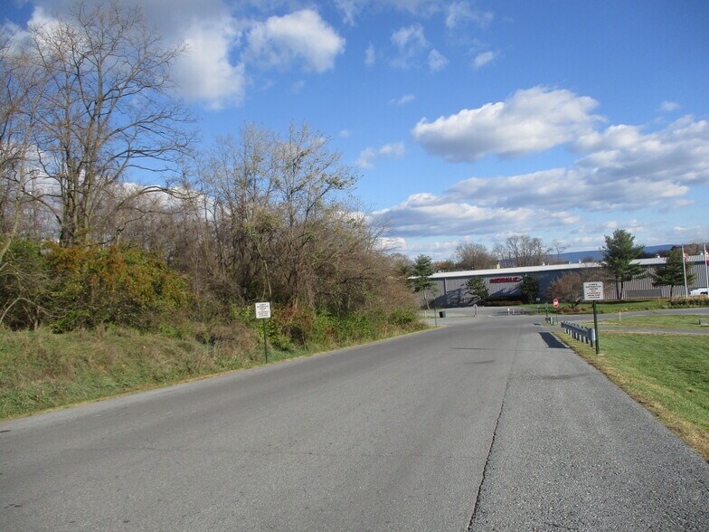106 Jamison, Hagerstown, MD for sale - Building Photo - Image 1 of 1