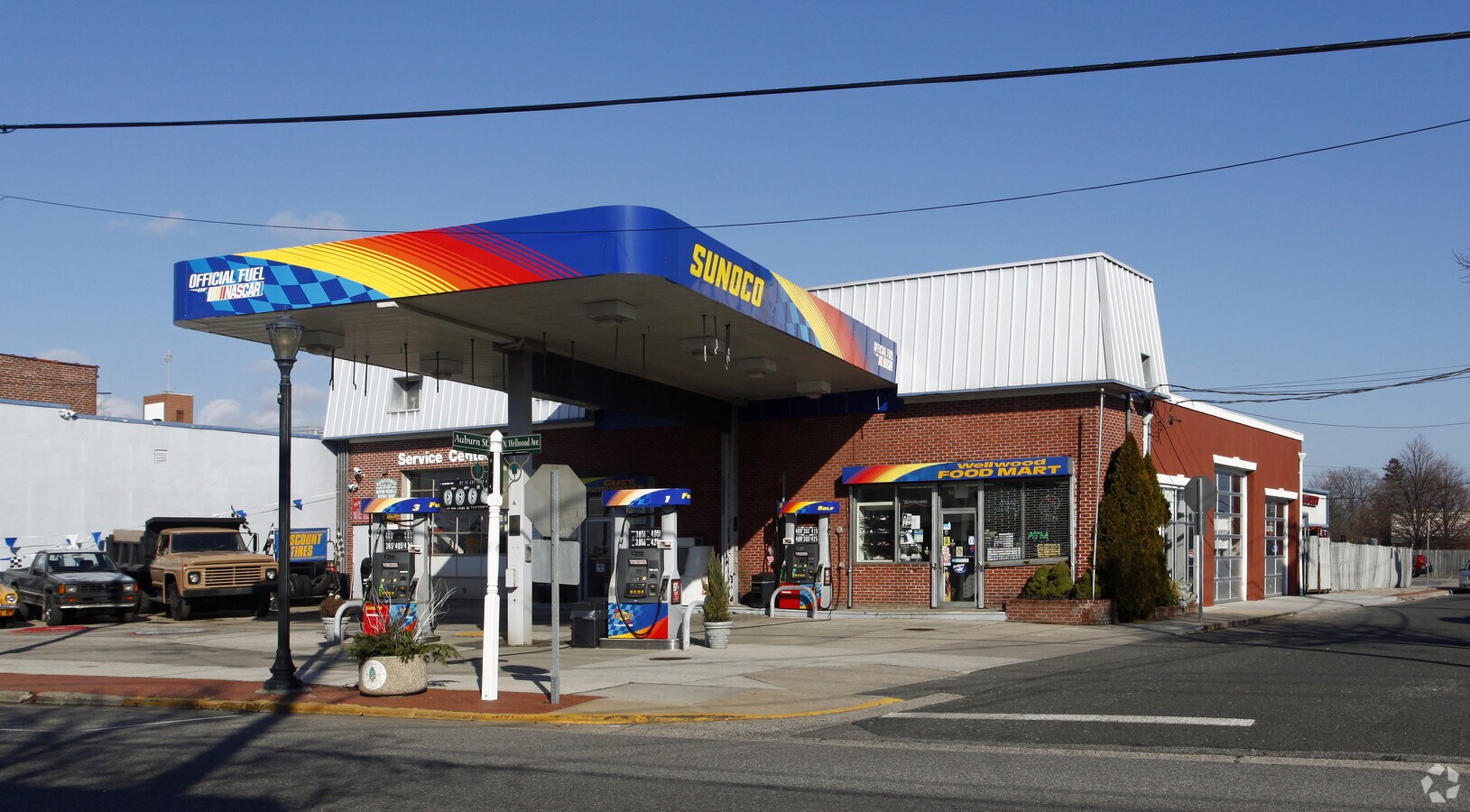 136 N Wellwood Ave, Lindenhurst, NY 11757