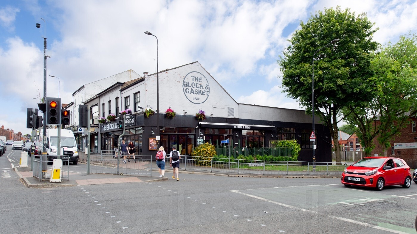 11-13 School Rd, Sale for sale Primary Photo- Image 1 of 1