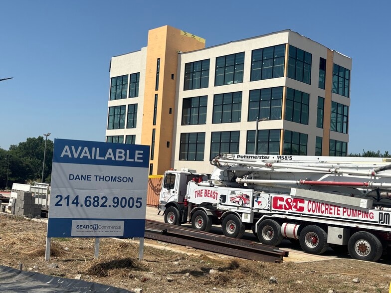 851 N Central, McKinney, TX for sale - Building Photo - Image 2 of 15