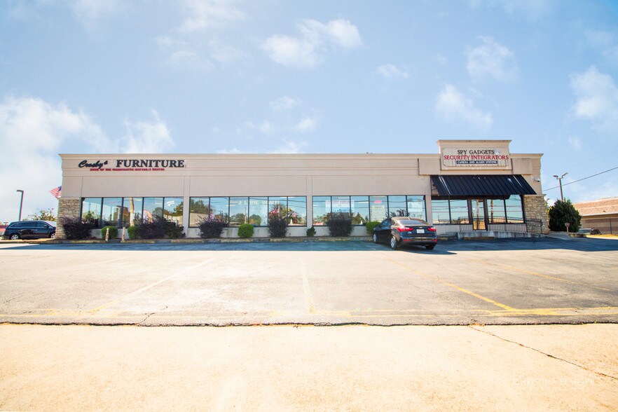 1871 Watson Blvd Warner Robins Ga 31093 Property For On 6 400 Sf Retail Building Offered At 675 000 A 7 71 Cap Rate In Warner Robins Ga