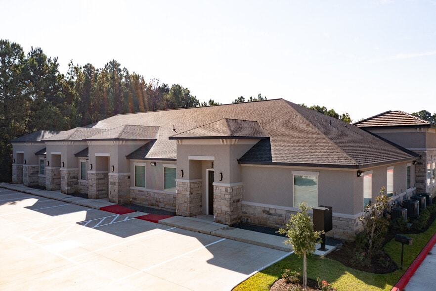 12422 Spring Cypress Rd, Tomball, TX for lease - Building Photo - Image 2 of 18