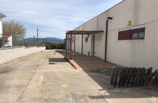 Avenida de Madrid, 10, Lozoyuela-Navas-Sieteiglesias, Madrid for sale - Building Photo - Image 3 of 32