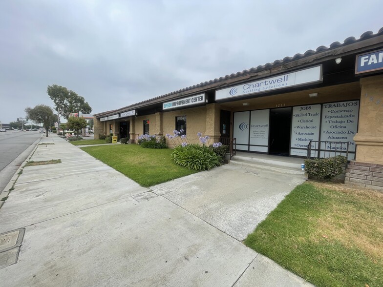 1210-1222 S Glendora Ave, West Covina, CA for lease - Building Photo - Image 2 of 5