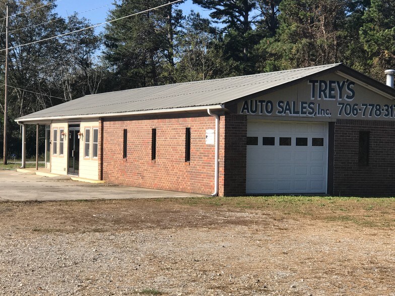 1633 Willingham Ave, Cornelia, GA 30531