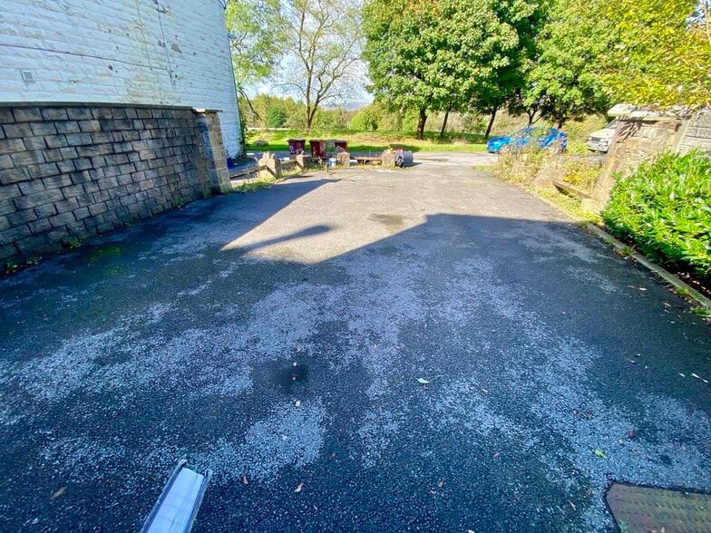 213 Accrington Rd, Burnley for sale - Building Photo - Image 3 of 5
