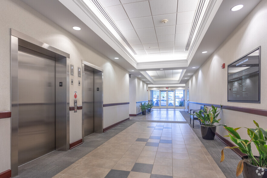 8140 Ashton Ave, Manassas, VA for lease - Lobby - Image 3 of 5