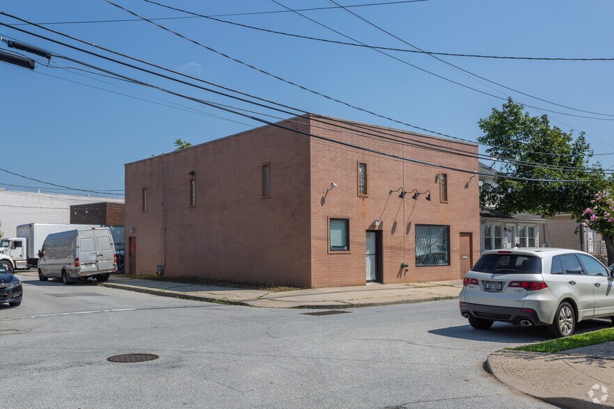 27 Stringham St, Valley Stream, NY for sale - Primary Photo - Image 1 of 1