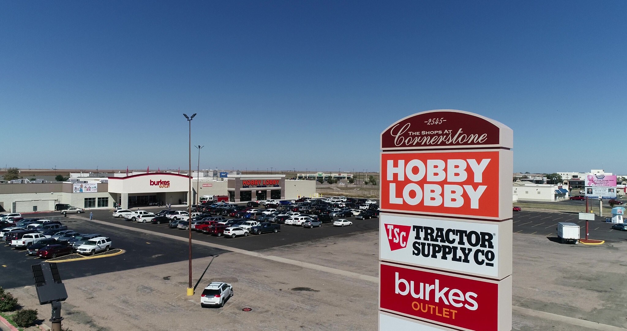 2545 Perryton Pky, Pampa, TX 79065