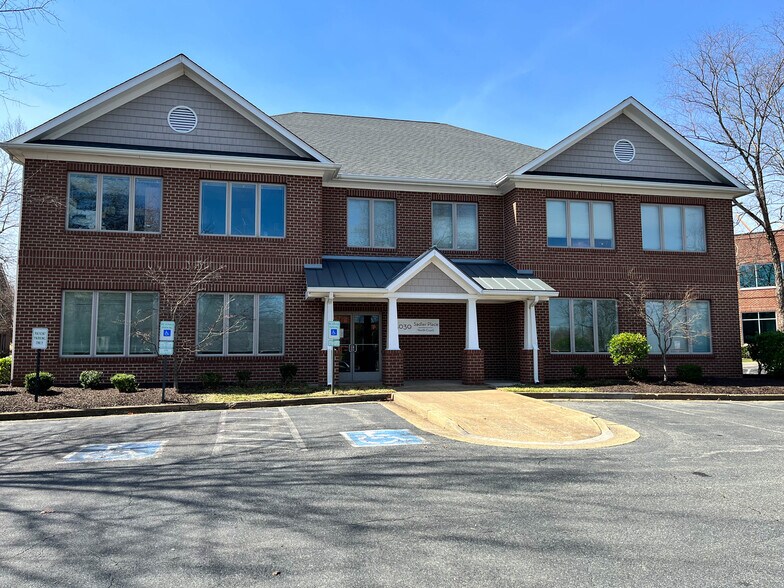 5030 Sadler Pl, Glen Allen, VA for lease - Primary Photo - Image 1 of 8