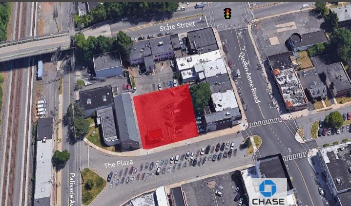 189 The Plaza, Teaneck, NJ for sale Primary Photo- Image 1 of 1