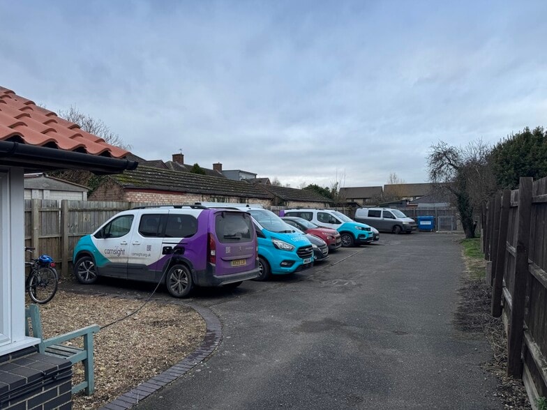 167 Green End Rd, Cambridge for lease - Building Photo - Image 3 of 3