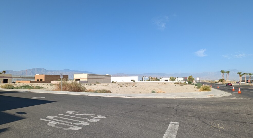 42551 Aegean St, Indio, CA for sale - Building Photo - Image 1 of 1