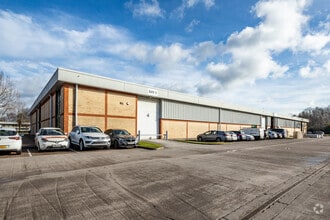 Castlehill Industrial Estate, Horsfield Way Way, Stockport for lease Primary Photo- Image 2 of 4
