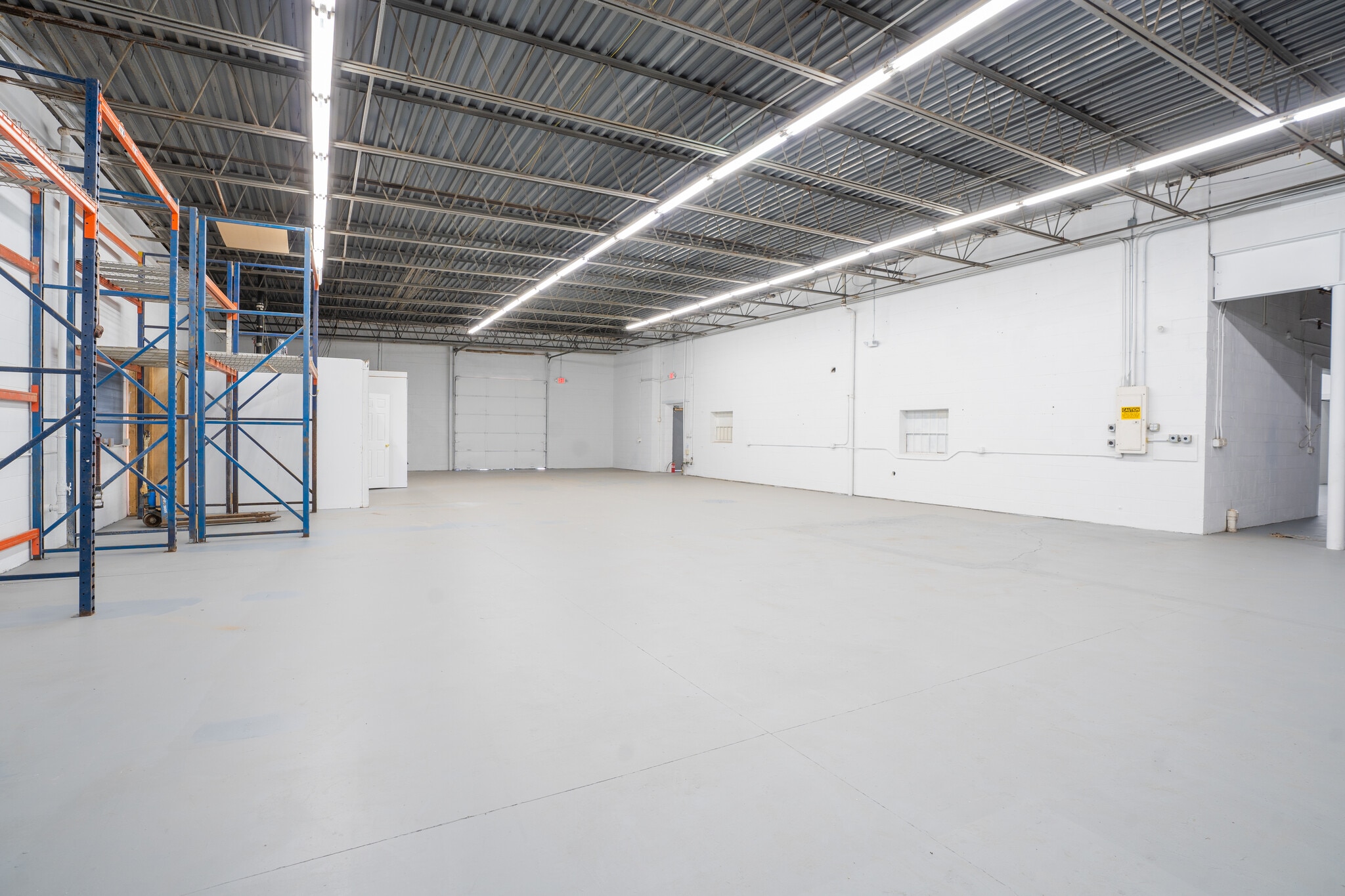 8 Carver Cir, Canton, MA for sale Interior Photo- Image 1 of 5