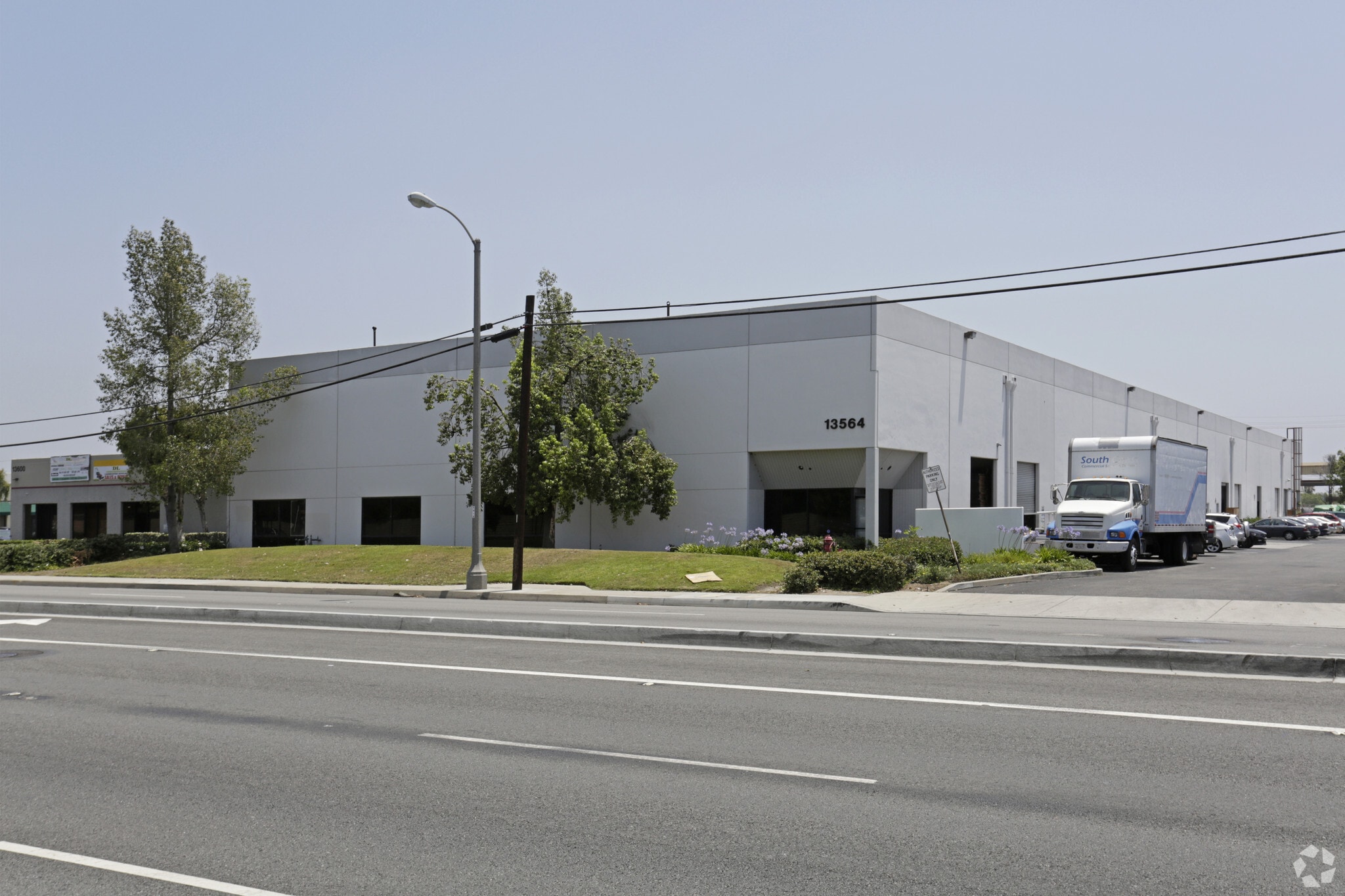 13560-13564 Imperial Hwy, Santa Fe Springs, CA for lease Primary Photo- Image 1 of 8