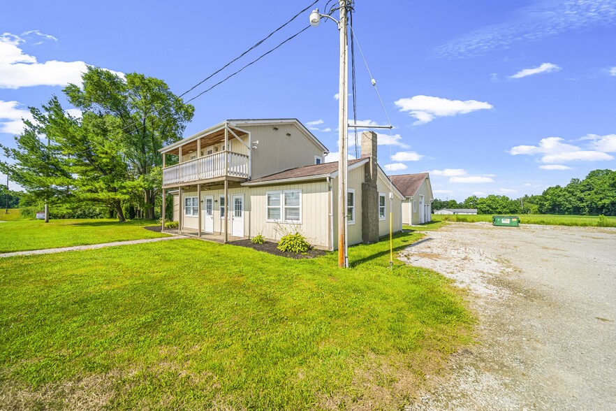 91 Grand Valley Ave, Orwell, OH for lease - Building Photo - Image 1 of 5