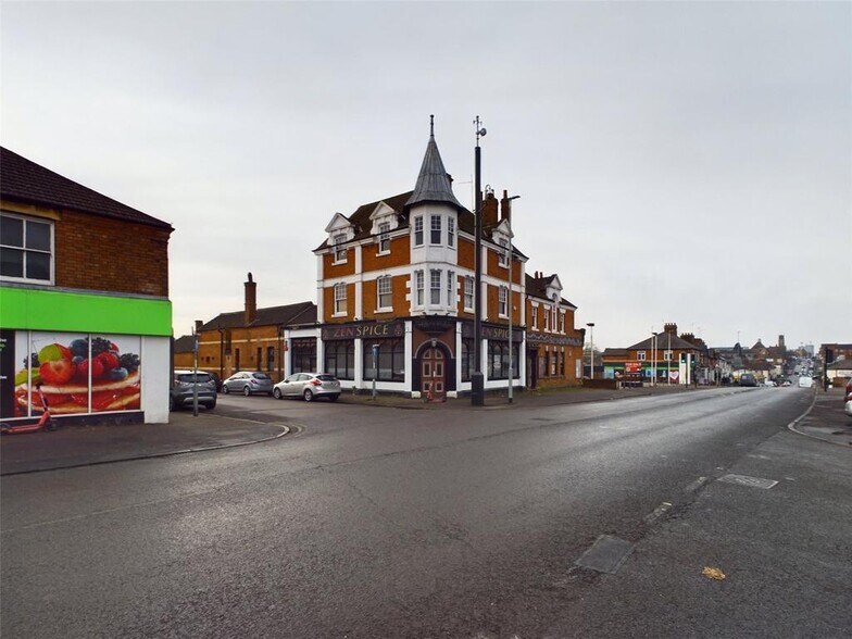 56 Stamford Rd, Kettering for sale - Building Photo - Image 1 of 1