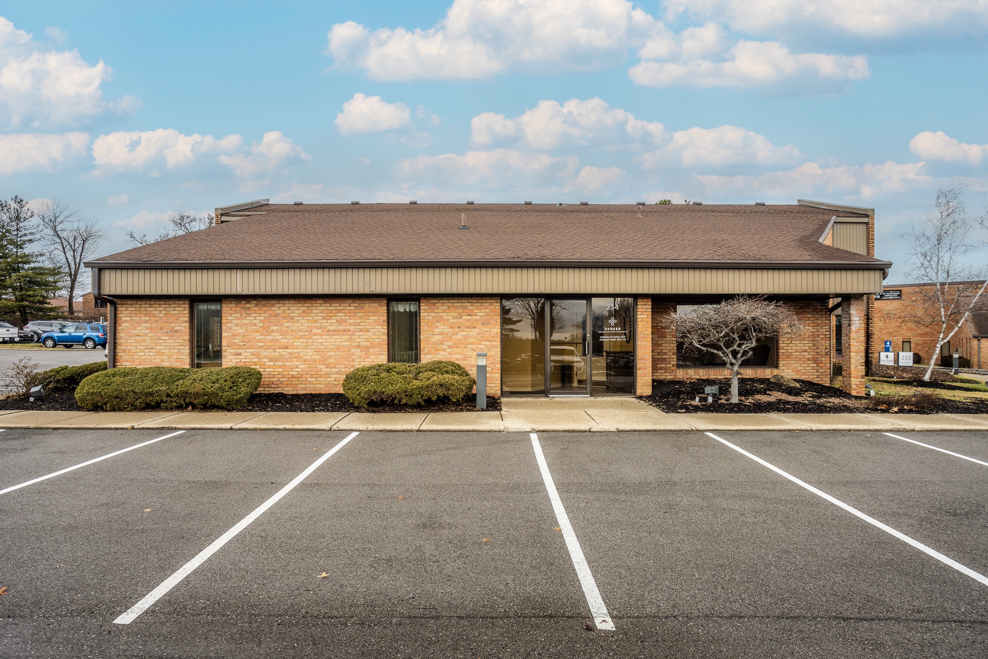 230-236 Thomas More Pky, Crestview Hills, KY for lease Building Photo- Image 1 of 9