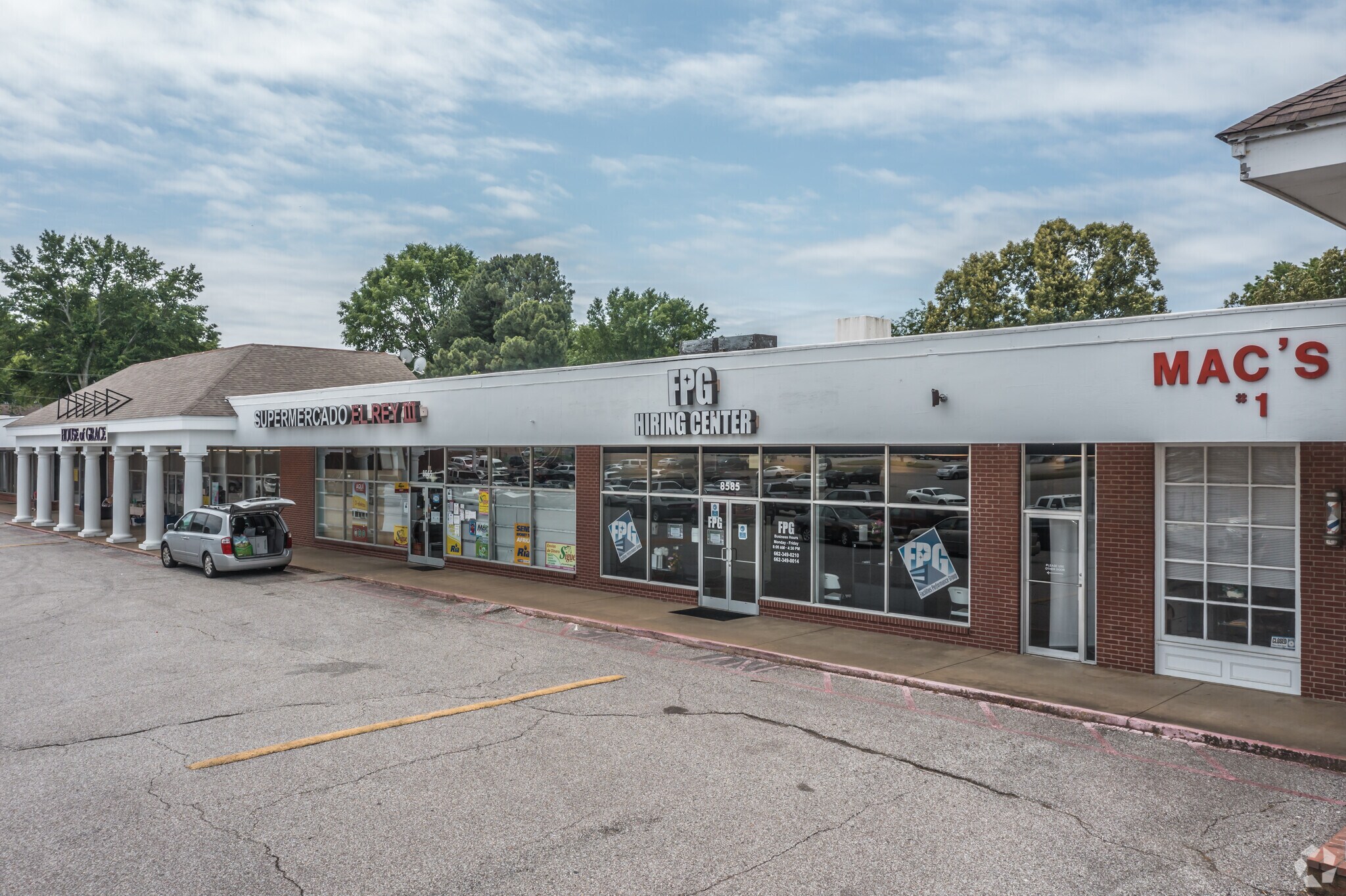 85358595 Highway 51 N, Southaven, MS 38671 Southaven Shopping Center