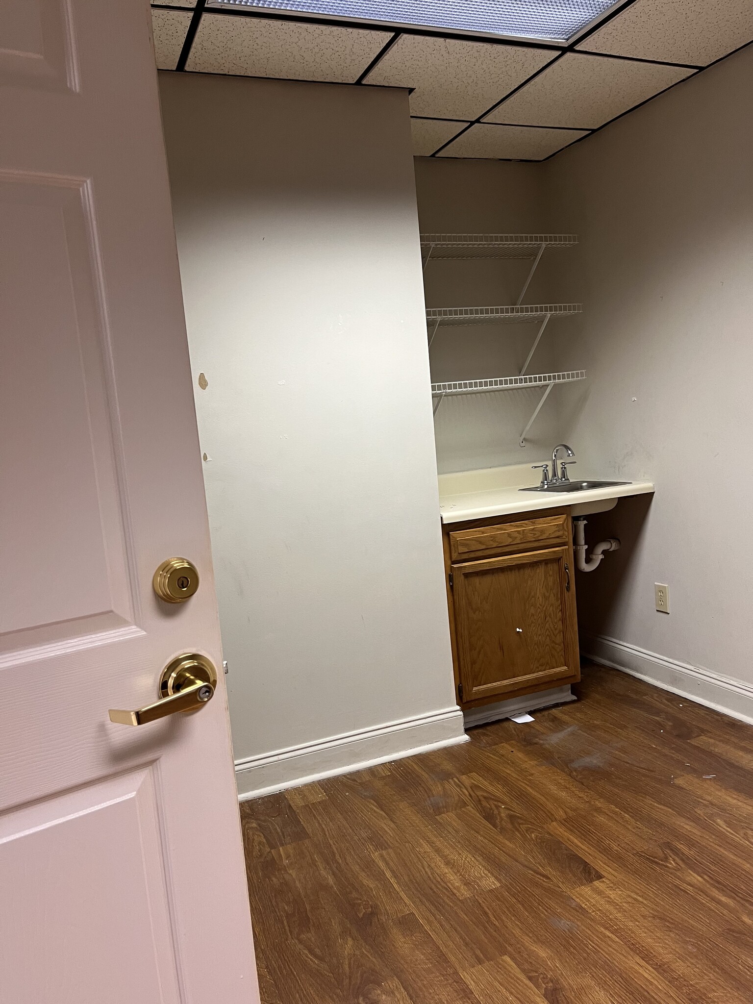11 Union St S, Concord, NC for lease Interior Photo- Image 1 of 2