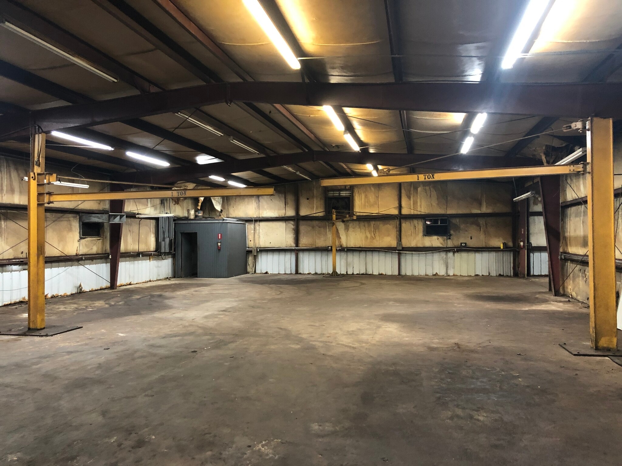 4823 Winfield Rd, Houston, TX for lease Interior Photo- Image 1 of 4